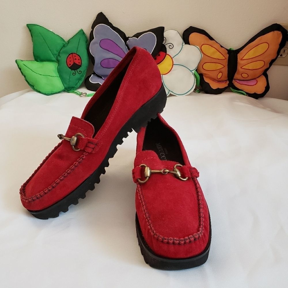 Sesto Meucci Red suede Vibram loafer